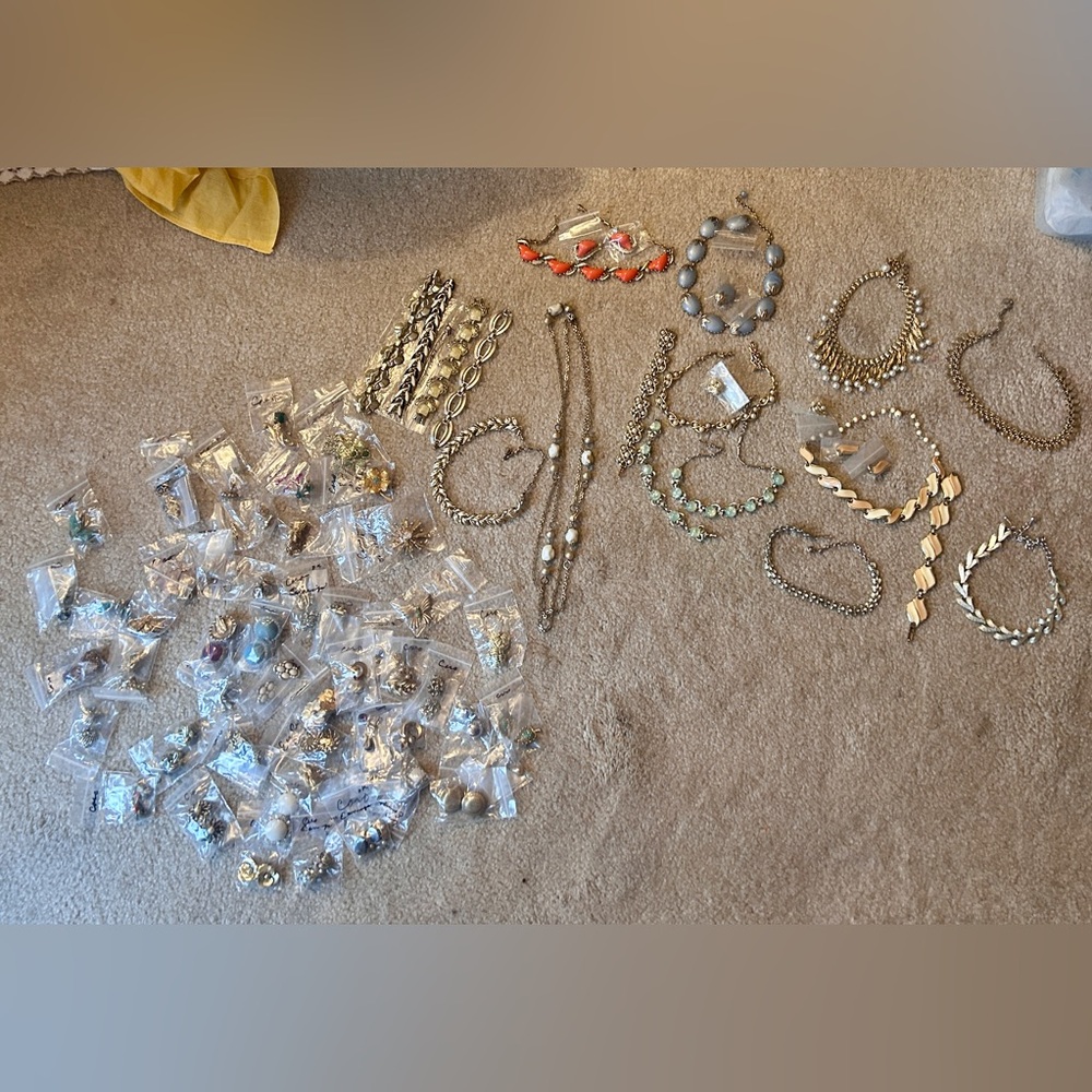 Vintage BAG OF CORO COROCRAFT JEWELRY  ALL for One Price!